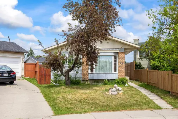 Calgary, AB T3L 2N4,44 Taraglen PL NE
