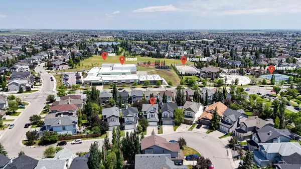 Calgary, AB T2Z 4B4,198 New Brighton CIR SE