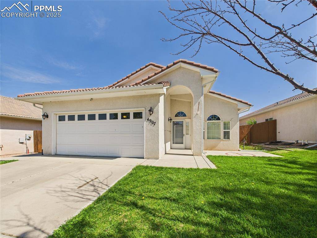 4907 Briarcrest DR, Pueblo, CO 81005