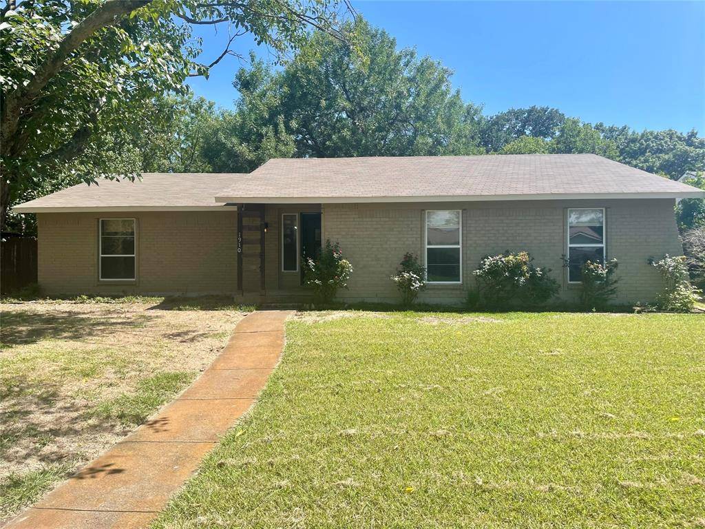 1910 Forestdale Drive, Richardson, TX 75081