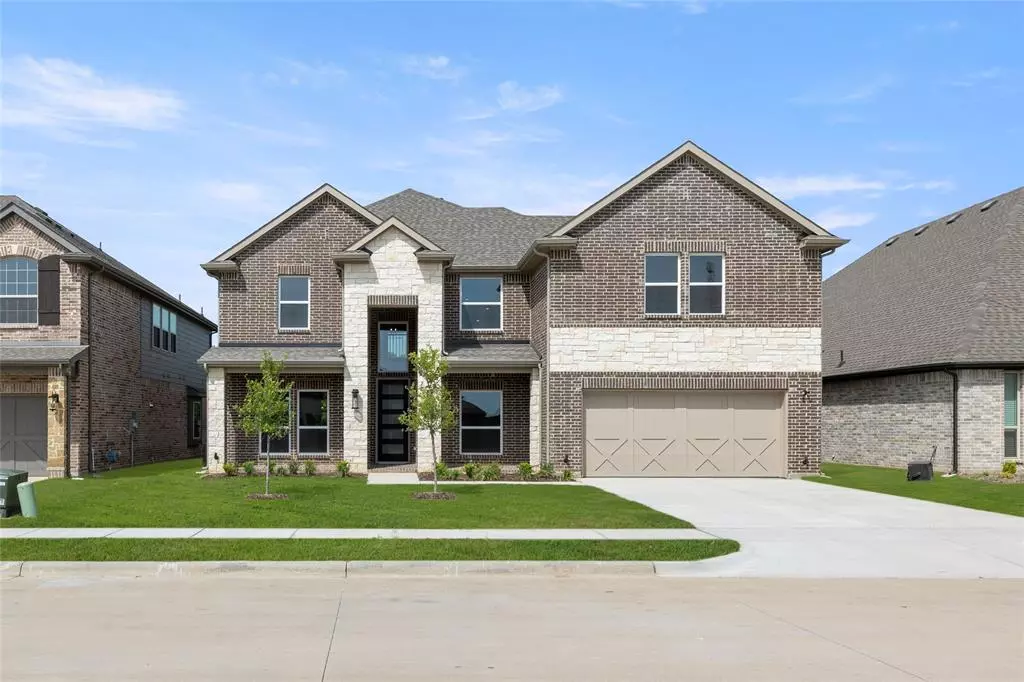 Burleson, TX 76028,1328 Cash Street