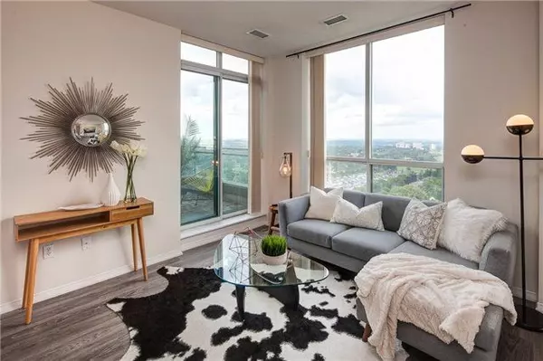 1 Pemberton AVE #Ph5, Toronto C14, ON M2M 4L9
