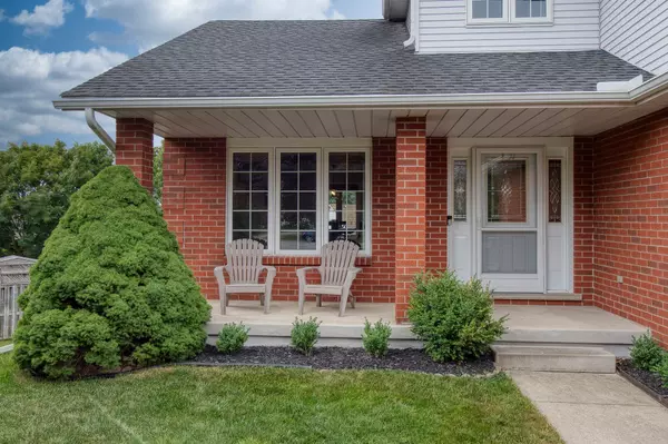 Kitchener, ON N2B 3V2,44 Tami CT