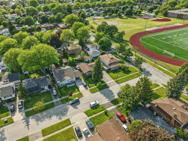 Niagara Falls, ON L2H 2A7,6137 Kirkland DR