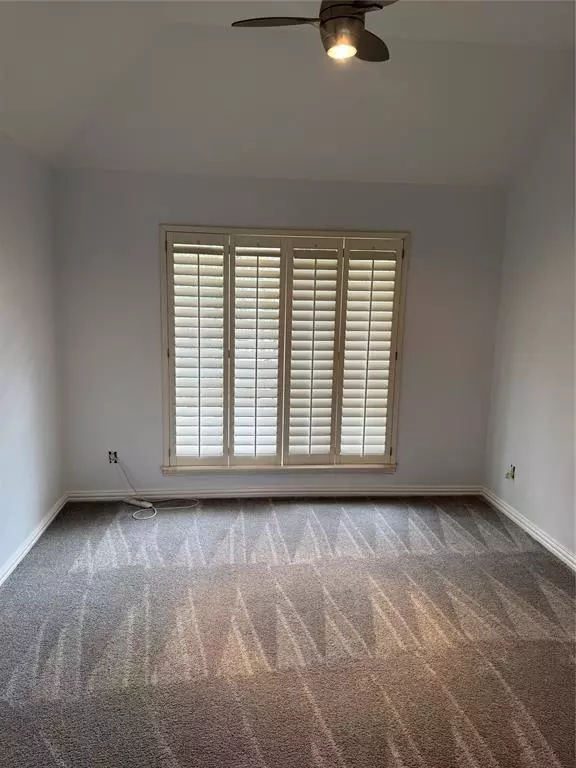Arlington, TX 76012,600 Loch Chalet Court
