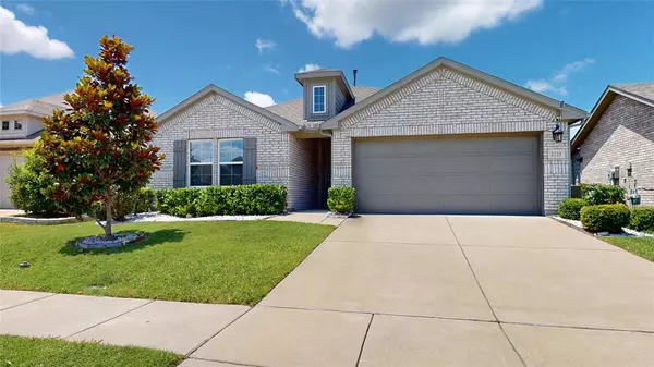 2135 Erika Lane, Forney, TX 75126