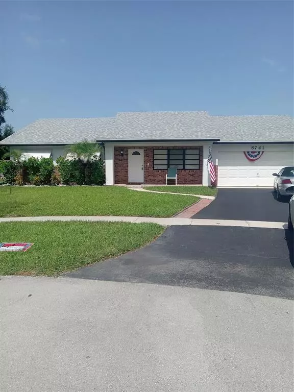 8741 SW 52 STREET, Cooper City, FL 33328