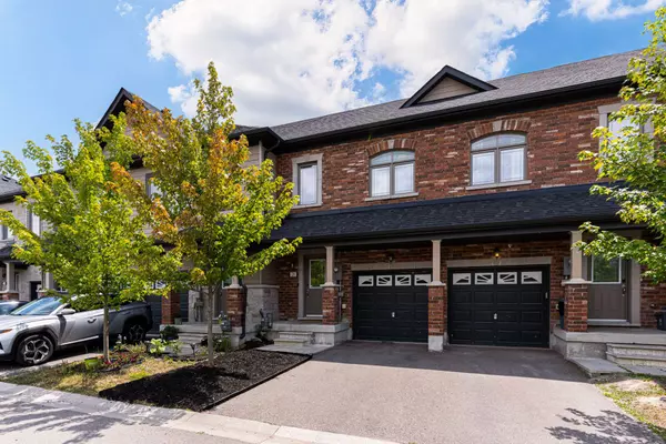 19 Cygnus CRES, Barrie, ON L4N 9C2