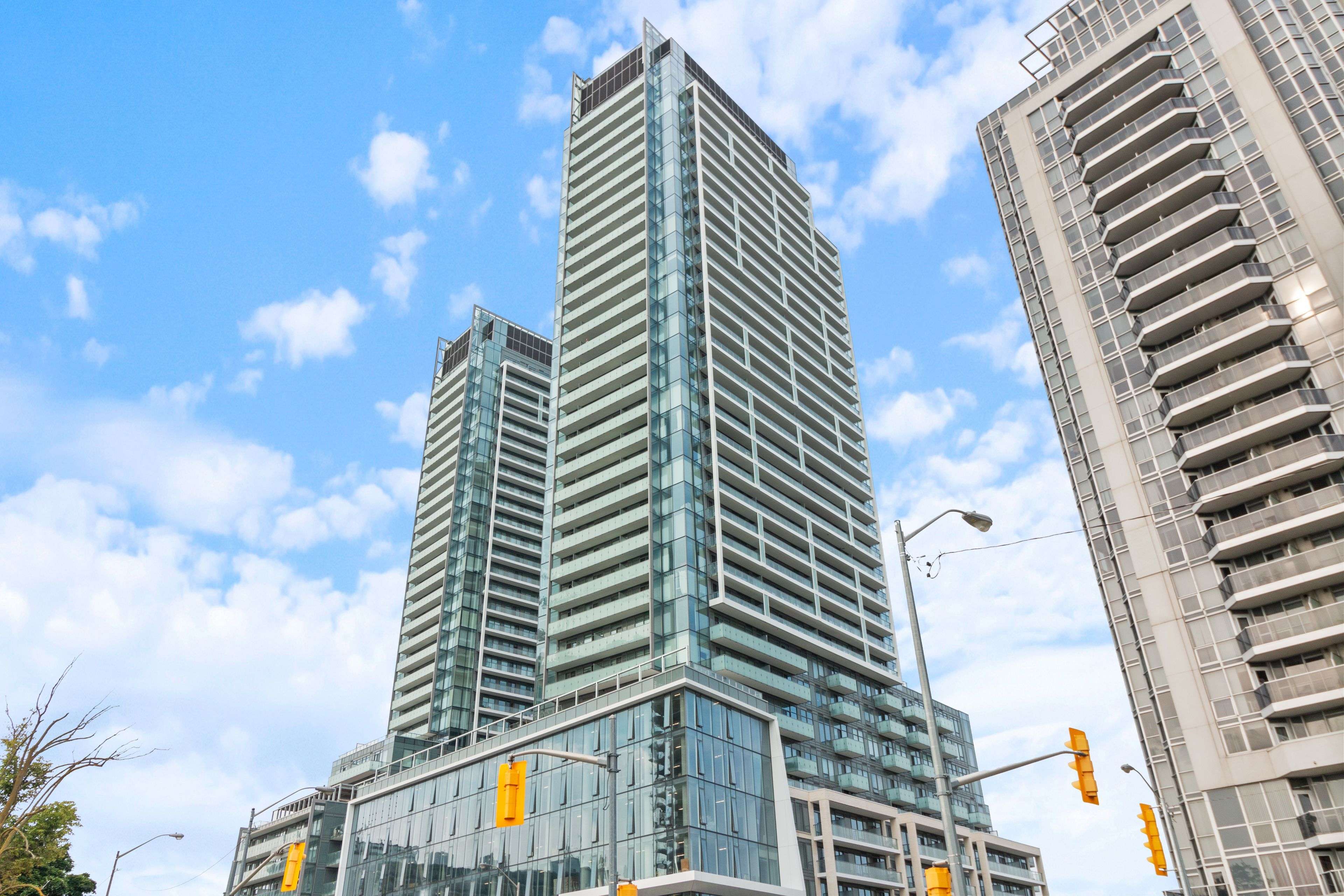 8 Olympic Gdn DR #S607, Toronto C14, ON M2M 0B9