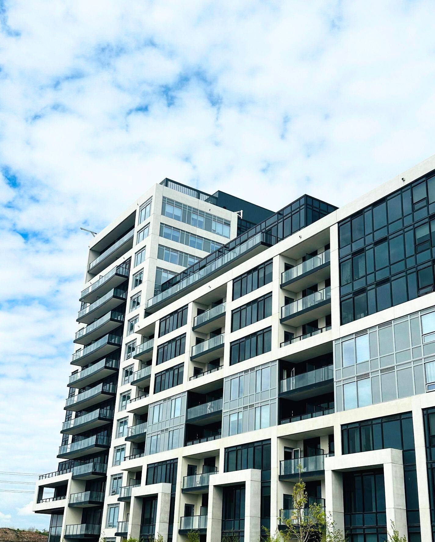 3220 WILLIAM COLTSON AVE #719, Oakville, ON L6H 7X9