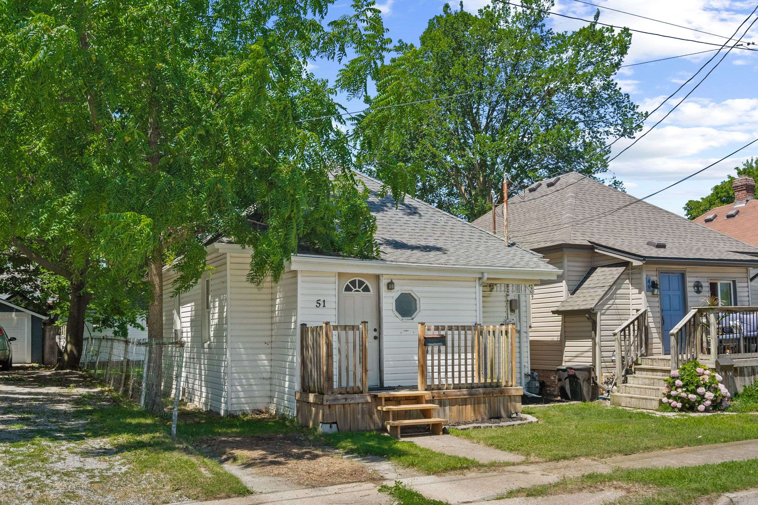 Welland, ON L3B 2R3,51 Alexander ST