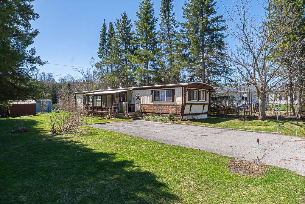 Kawartha Lakes, ON K9V 0H5,4 Park CRES