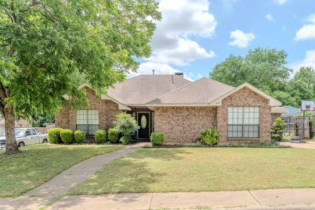 Desoto, TX 75115,522 E Lanett Drive
