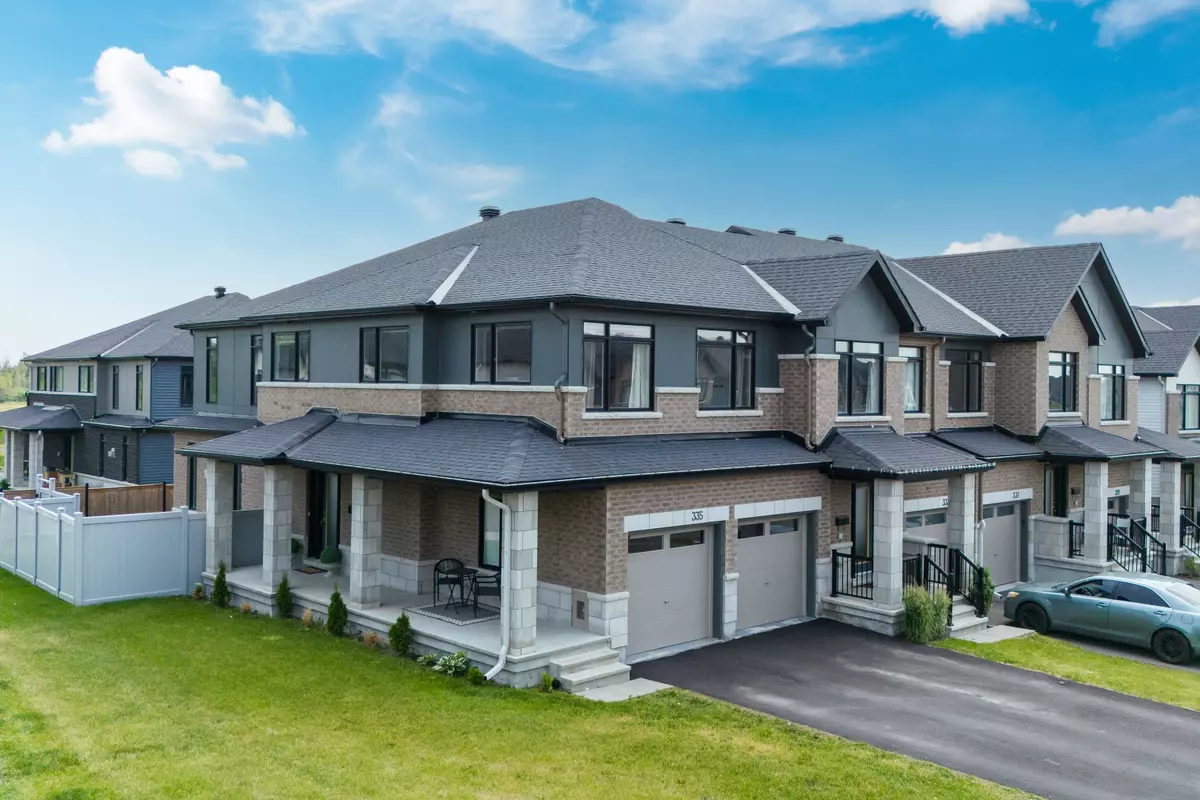 Orleans - Convent Glen And Area, ON K1W 0N7,335 Joshua ST