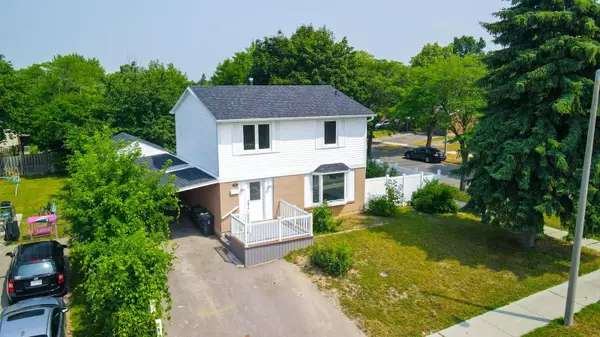 10 Tunmead SQ, Toronto E11, ON M1B 1W9