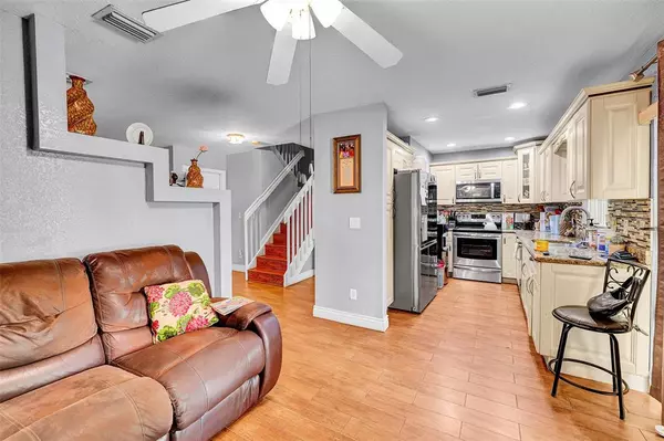 Miramar, FL 33025,2333 SW 87