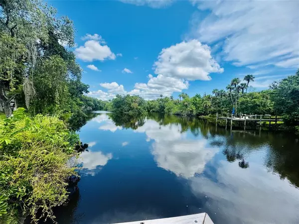 Fort Pierce, FL 34981,1764 W Midway Rd
