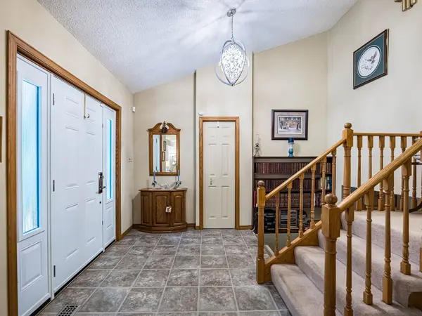 Caledon, ON L7C 0A4,18 Damascus DR