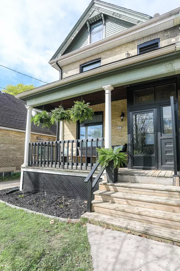 London East, ON N5W 3T6,481 English ST