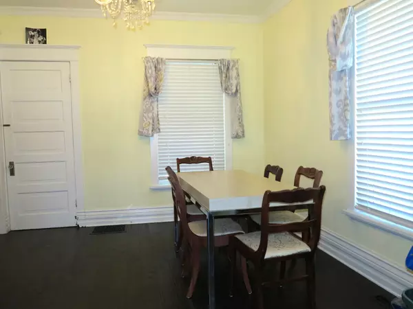 London North, ON N6H 1E3,173 MOUNT PLEASANT AVE
