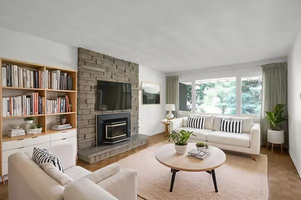 Alta Vista And Area, ON K1H 7G2,2257 Prospect AVE