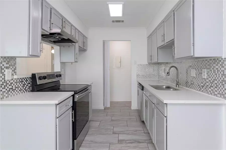 2240 Tarpley Road #374, Carrollton, TX 75006