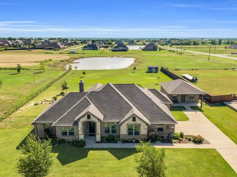 120 Evening Fire Drive, Waxahachie, TX 75167