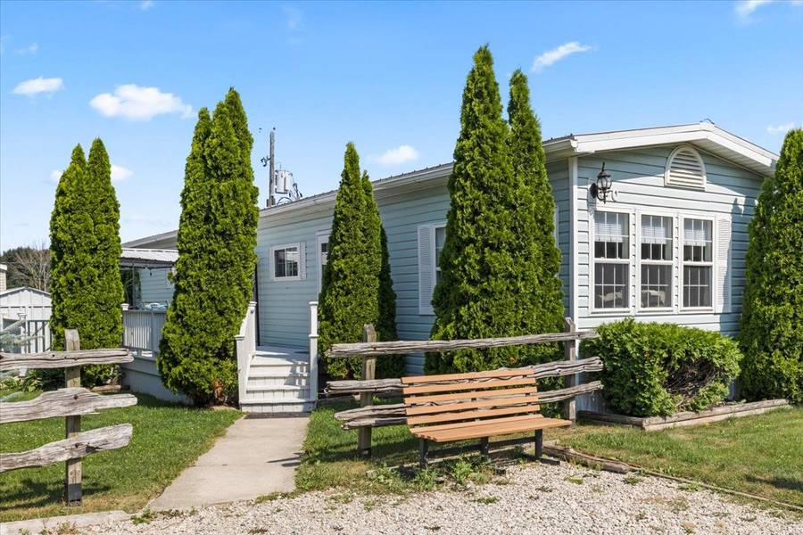 70 APPLEWOOD BLVD, Kincardine, ON N0G 2T0