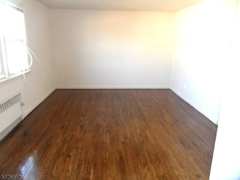 Irvington Twp., NJ 07111,366 Nesbit Ter #2