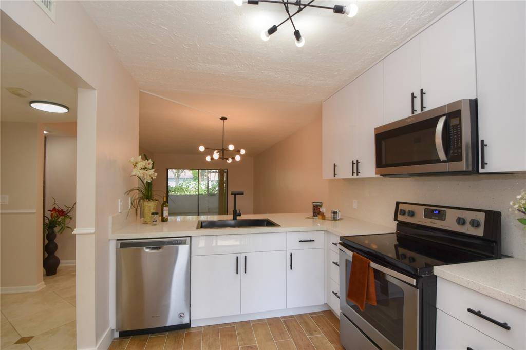 Boca Raton, FL 33487,5200 E Club Cir #104