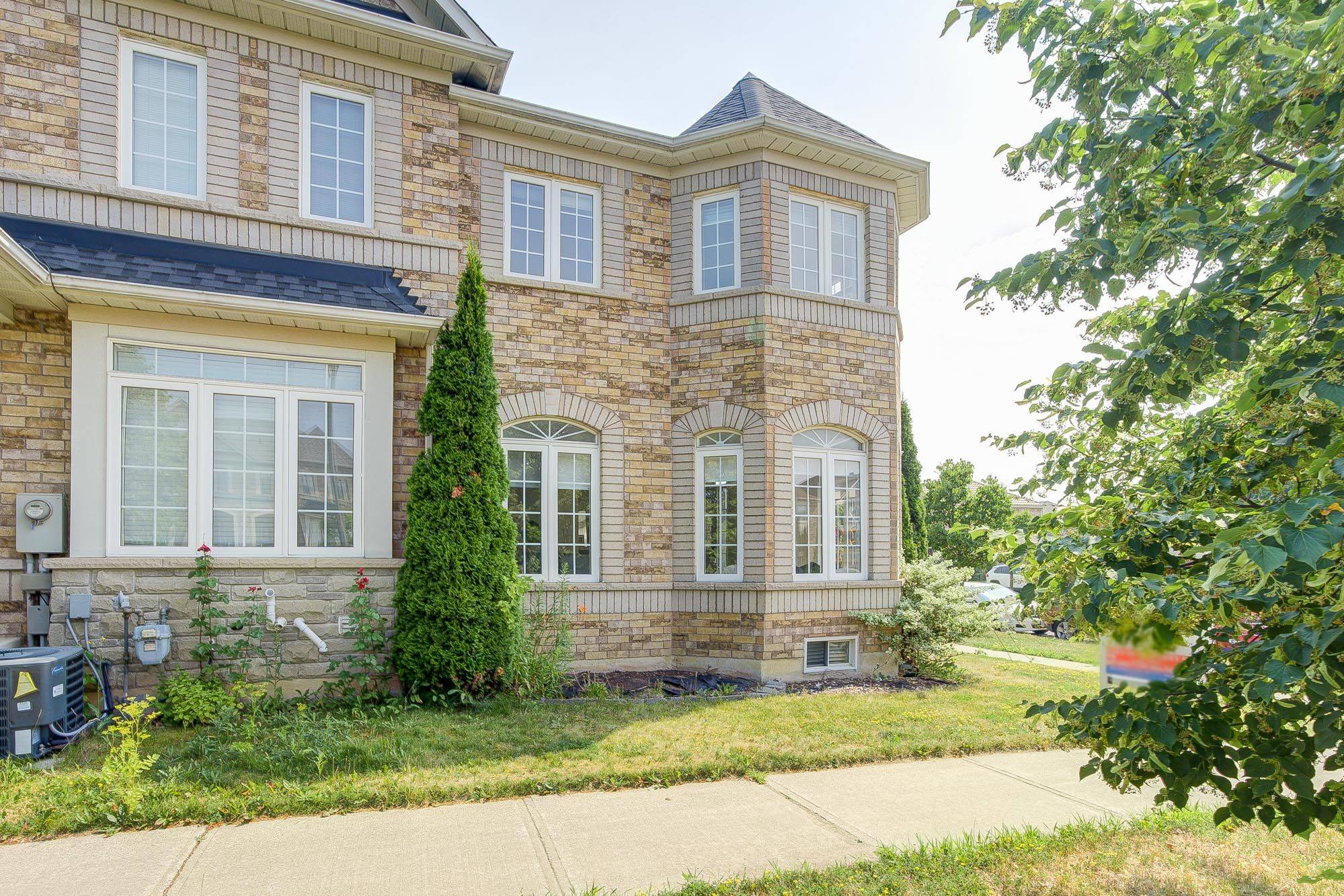 Markham, ON L6E 1J6,2395 Bur Oak AVE