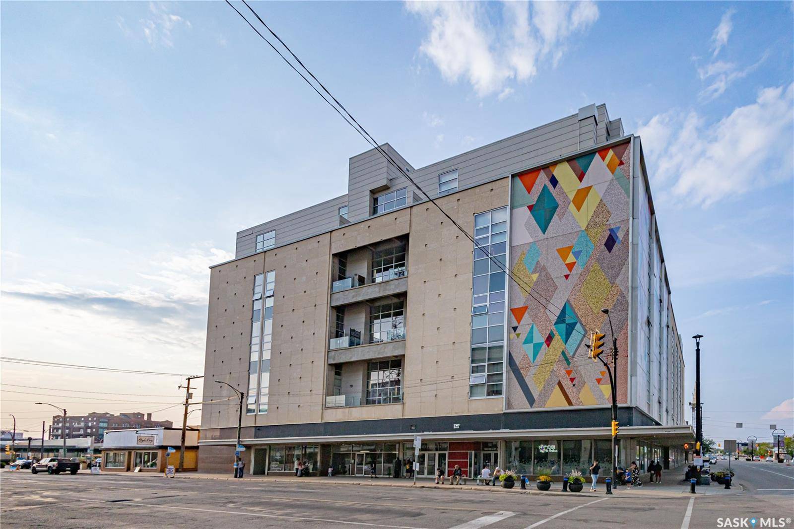 120 23rd STREET E #423, Saskatoon, SK S7K 0K8