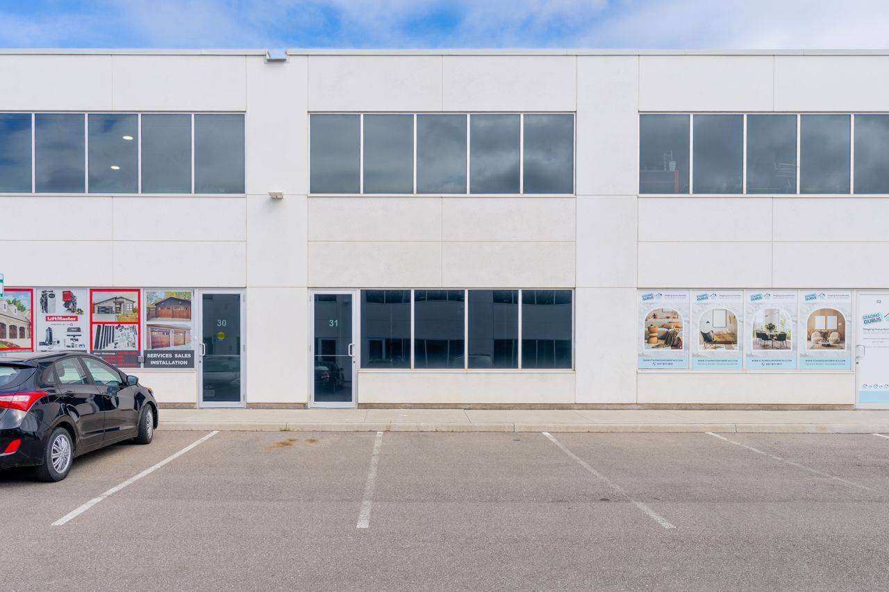 54 Steeles AVE E #31, Milton, ON L9T 4X1