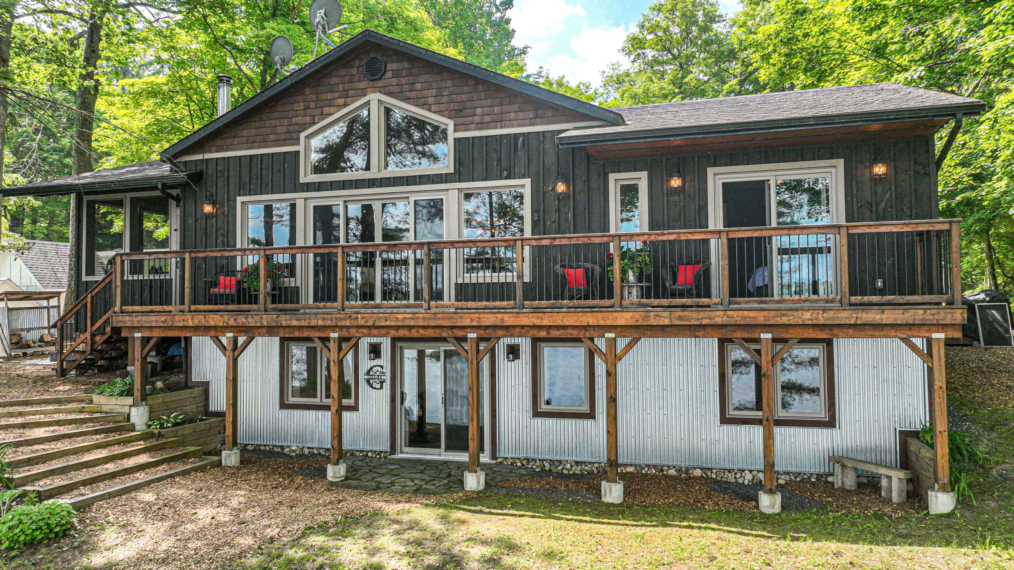Gravenhurst, ON P0E 1G0,1007 1100 RD