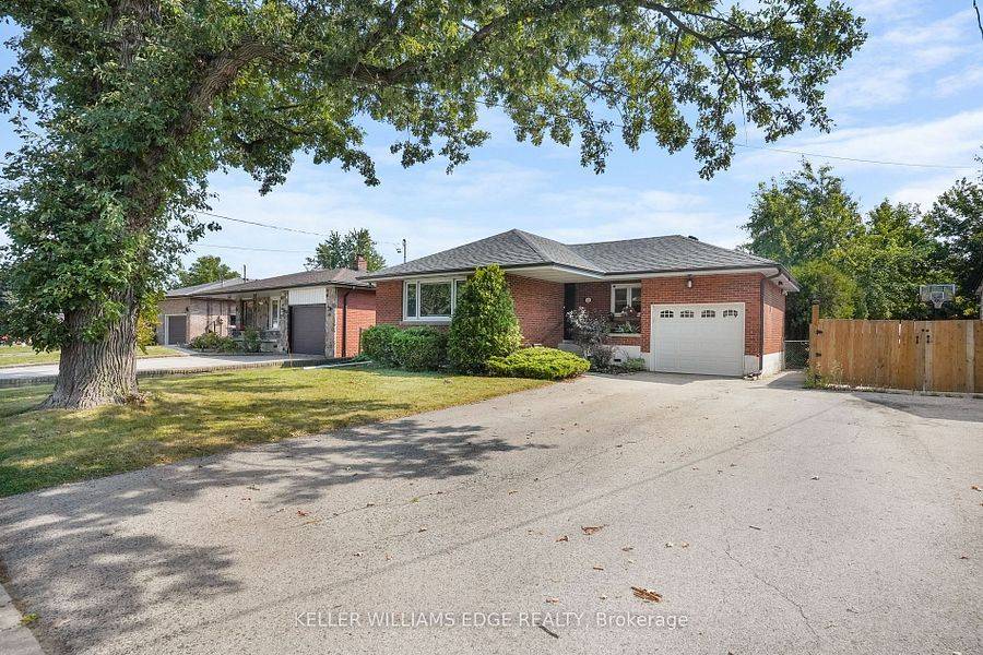 125 Warren AVE #Lower, Hamilton, ON L9A 3C9