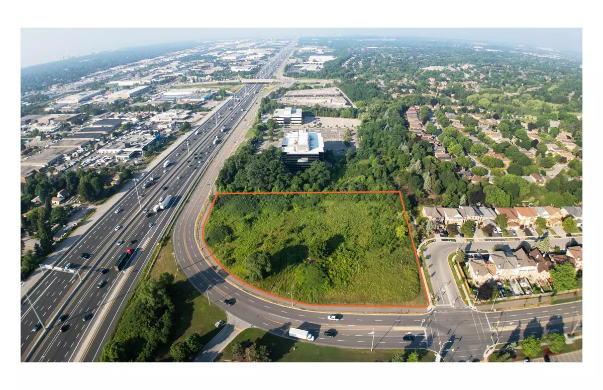 Oakville, ON L6M 0H4,361 North Service RD W