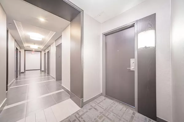 Toronto C07, ON M2N 0E9,5162 Yonge ST #3701