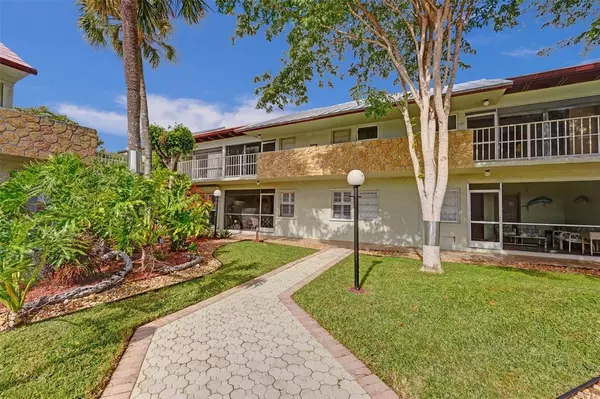 Deerfield Beach, FL 33441,860 SE 6th Ave #402