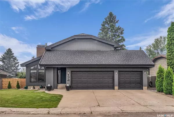 174 Lakeshore CRESCENT, Saskatoon, SK S7J 3T3