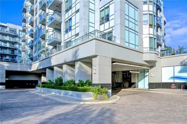 Oakville, ON L6L 0B4,3500 Lakeshore RD W #601