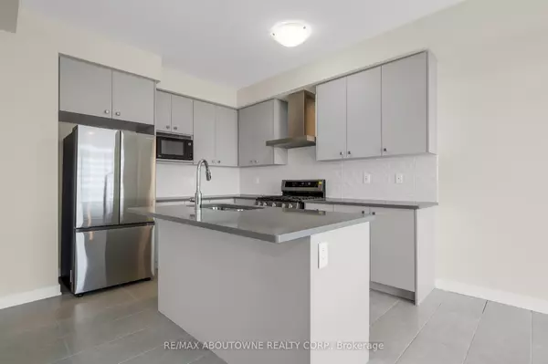 Welland, ON L3B 0M7,69 Starboard CRES
