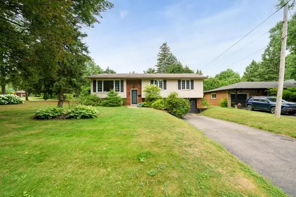 Hamilton, ON L9G 2V7,306 Appleby RD