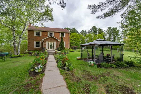 2 Tally Ho-Swords RD, Seguin, ON P2A 2W9