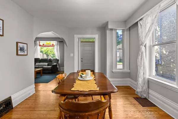 London South, ON N6C 1A6,89 BECHER ST
