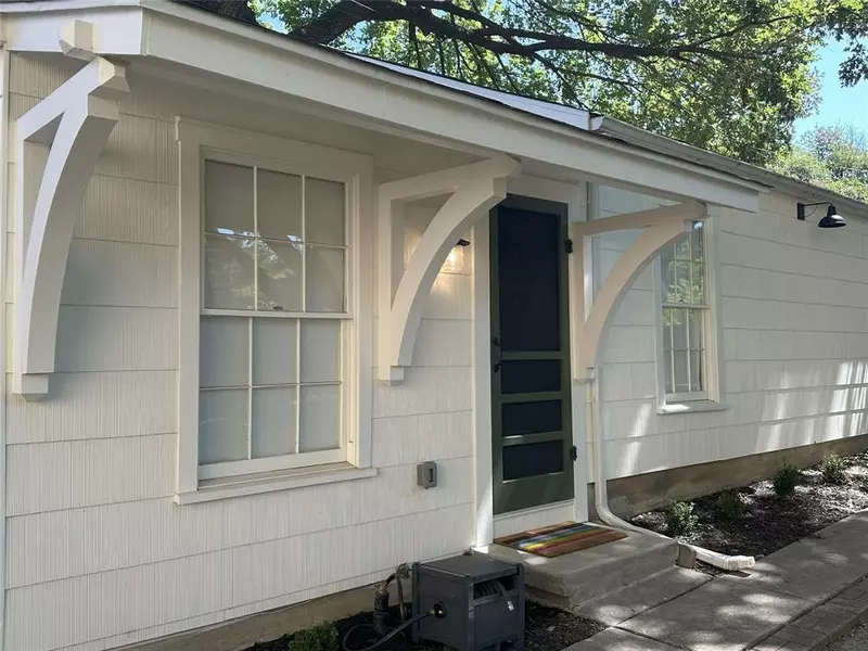 2924 6th #Garage Apt, Fort Worth, TX 76110