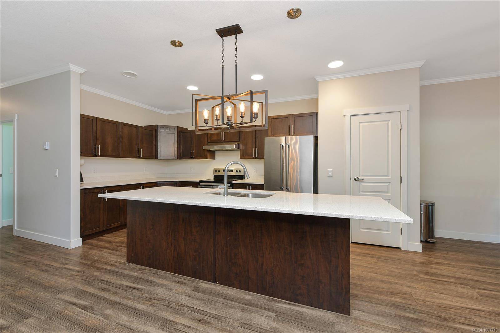 Central Saanich, BC V8M 0B8,17 Saanich Ridge Dr