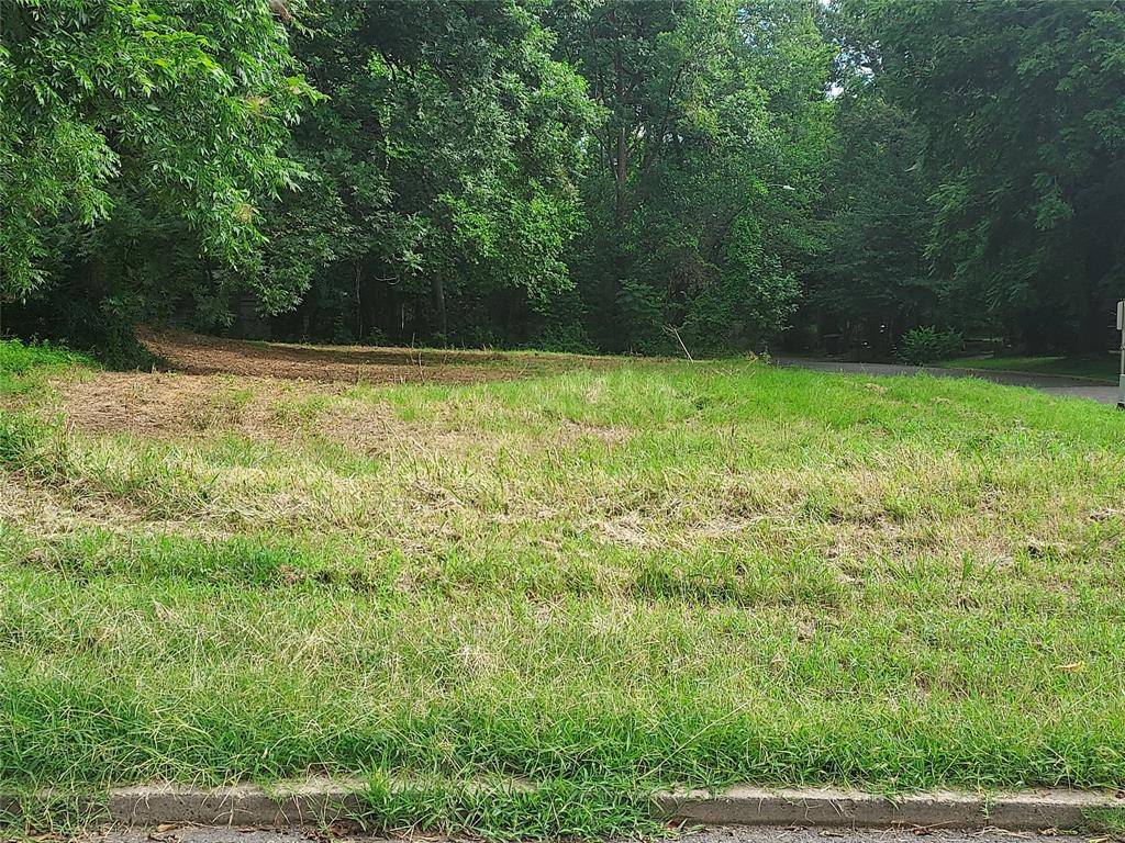 662 Buckelew, Shreveport, LA 71104