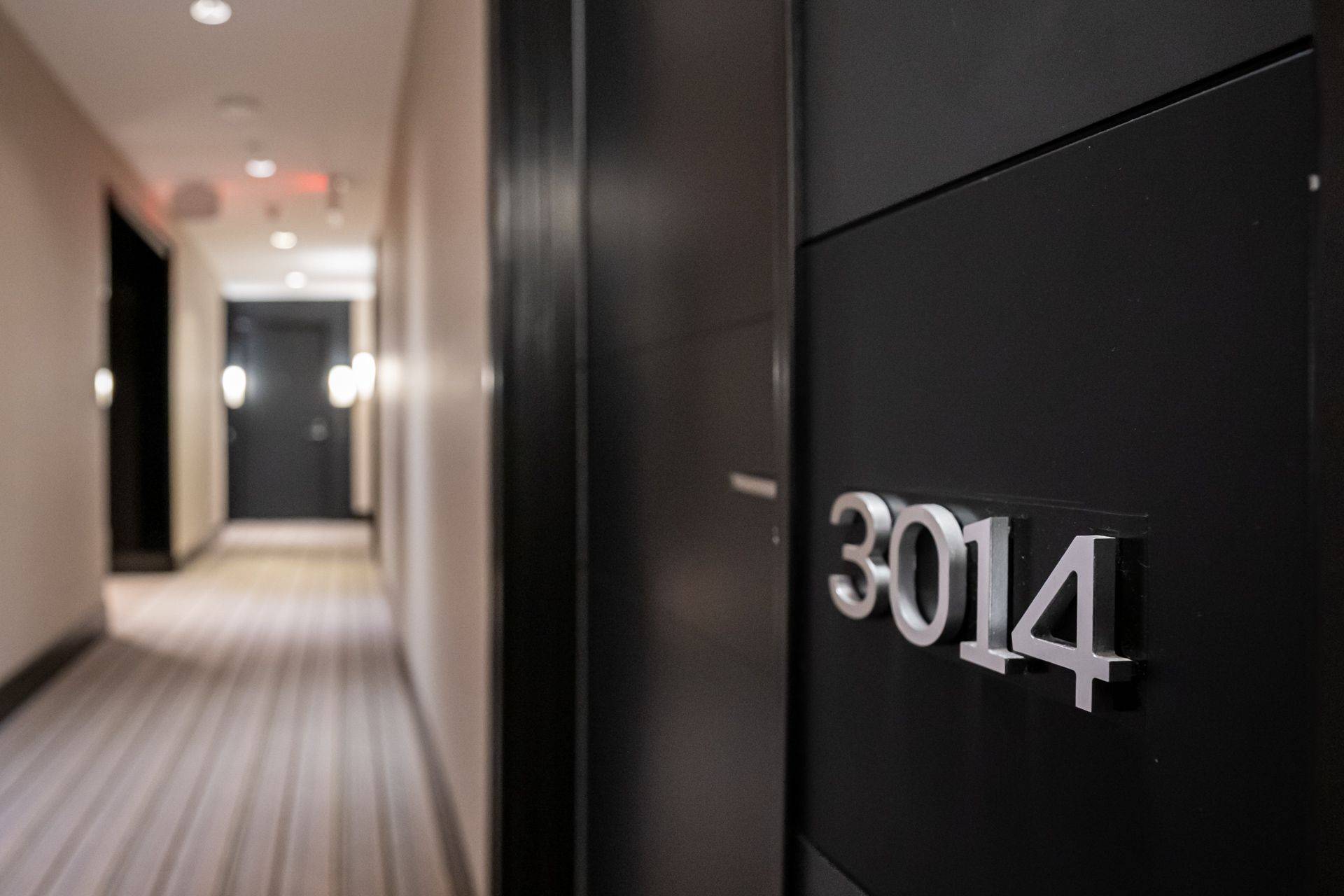Toronto C10, ON M4S 0A5,98 Lillian ST #3014