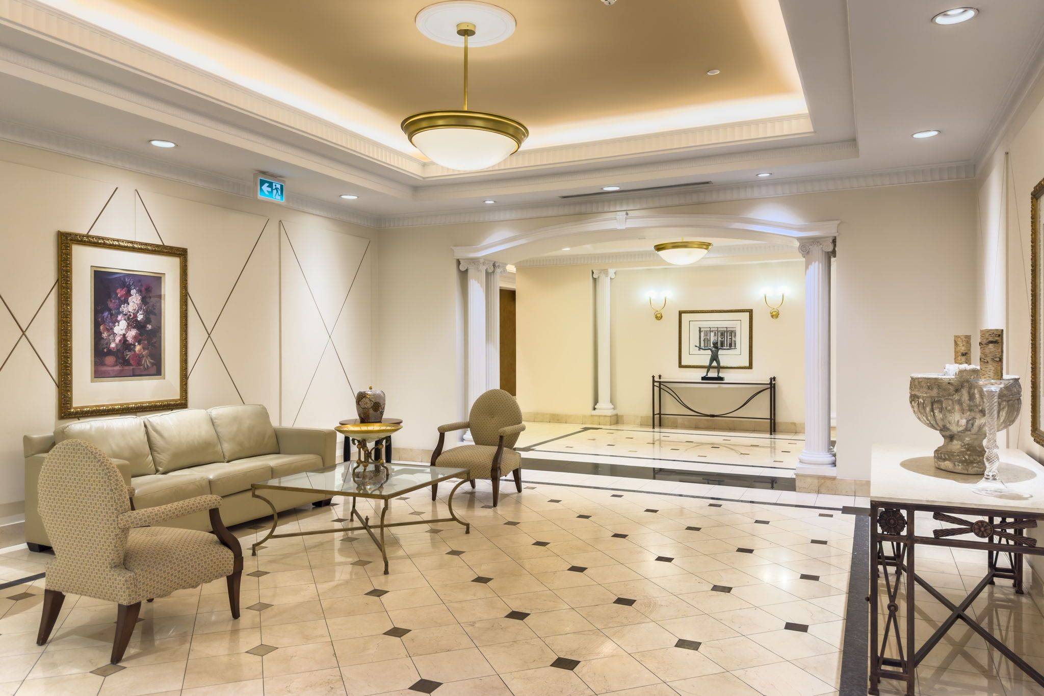 Toronto C02, ON M4W 3V8,980 Yonge ST #306