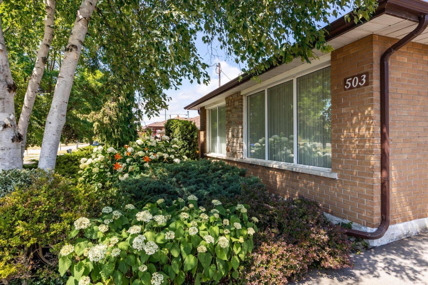 Oshawa, ON L1H 6E1,503 Wilson RD S